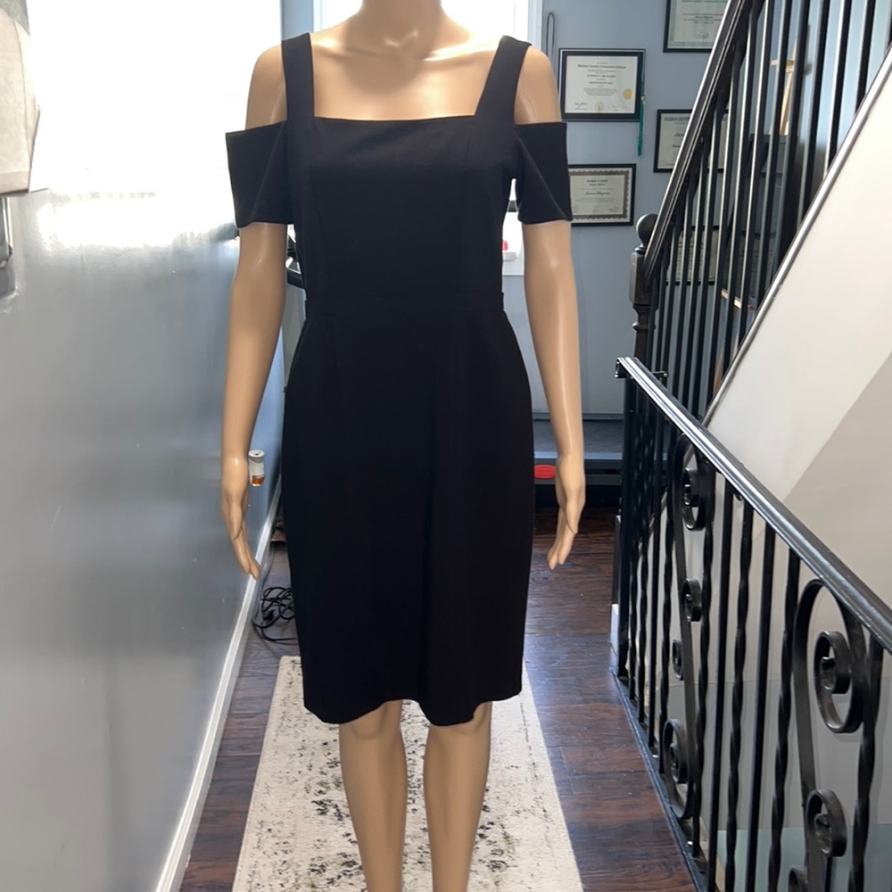 BCBG MAX AZRIA BLACK DRESS